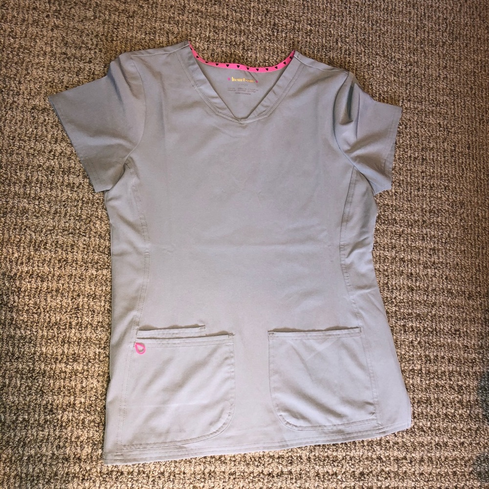 Heart & Soul scrub top, size Medium